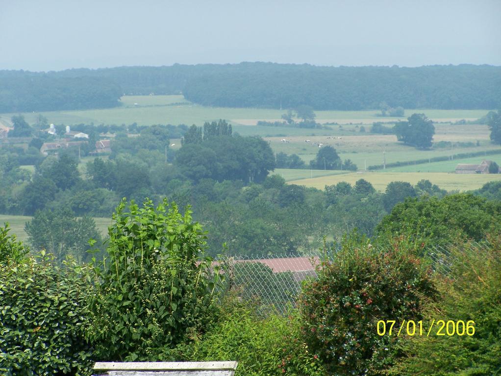 Gite Des Basses Touches Villa Moitron-sur-Sarthe Exterior foto